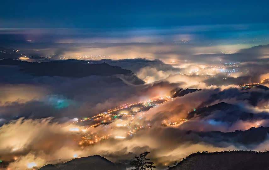 城市灯火俯拍延迟视频素材